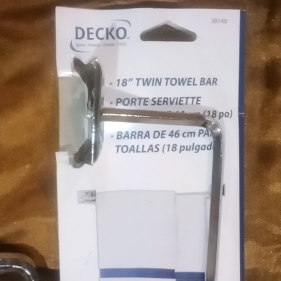 New!! Set of 2 Twin Towel Bars - Picture 3 of 5